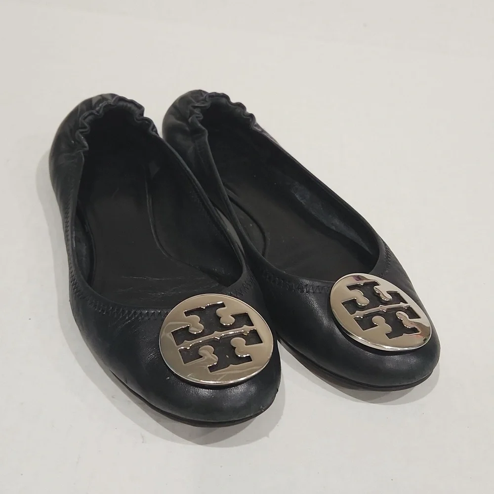 Tory Burch Black Flats With Silver Logo Size 9.5